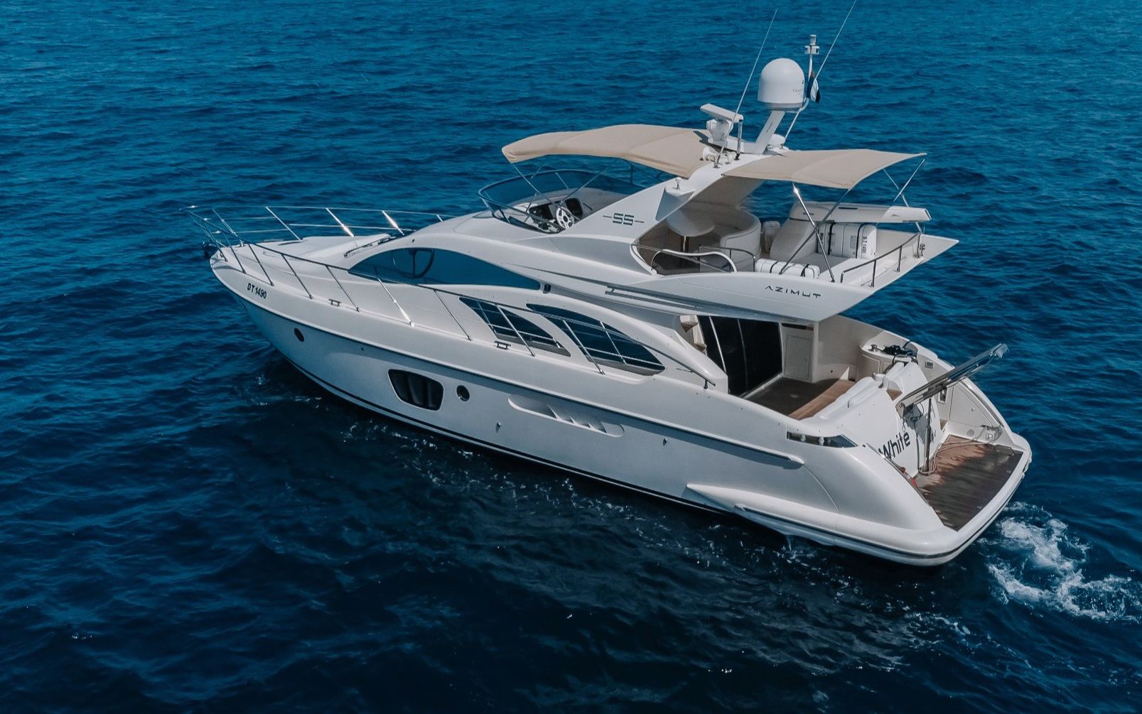 Iate Azimut White Pearl