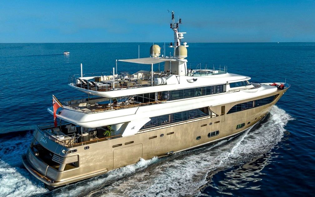 M/Y Behike in Dubai, 140 ft