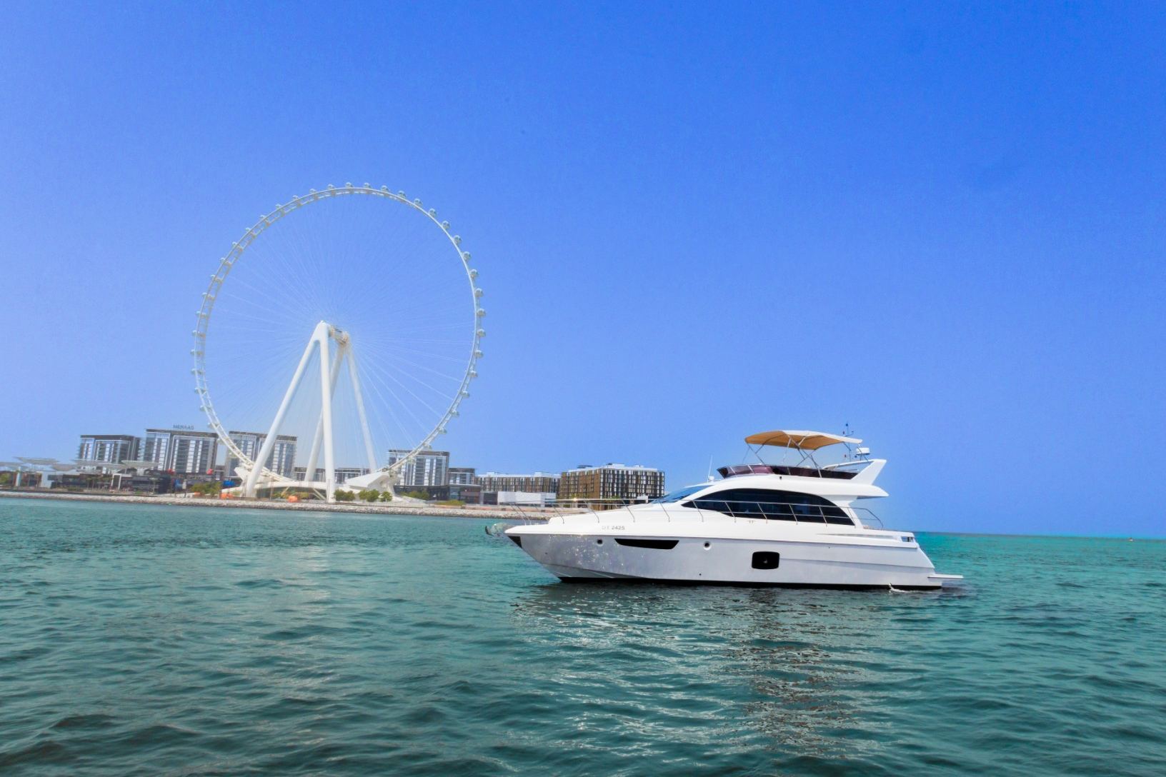 Sky Walker Art yacht, image 5