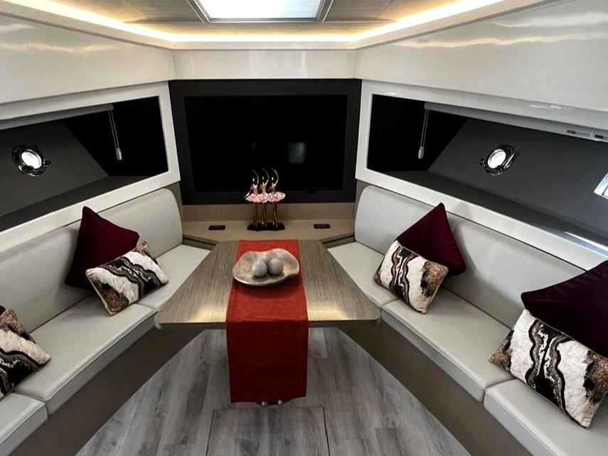 Sky Walker Zia yacht, image 5