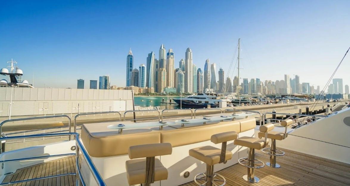 Sunseeker Lucien yacht, image 11