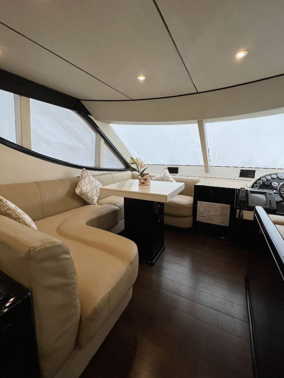 Dubai Marine Tisck yacht, image 8