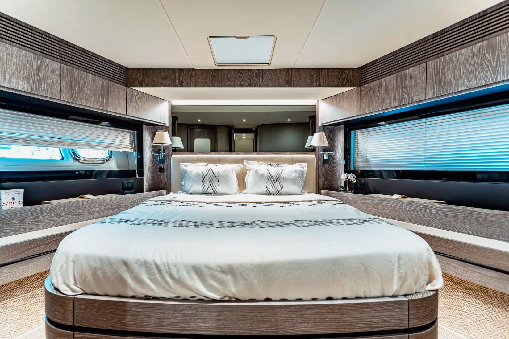 Azimut Magellano 66 ft yacht, image 10