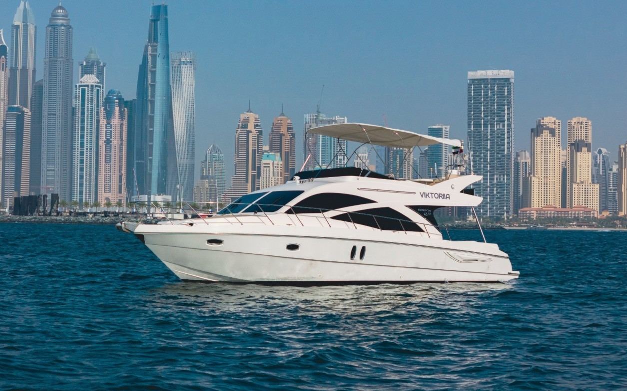 Oryx Viktoriia in Dubai, 46 ft