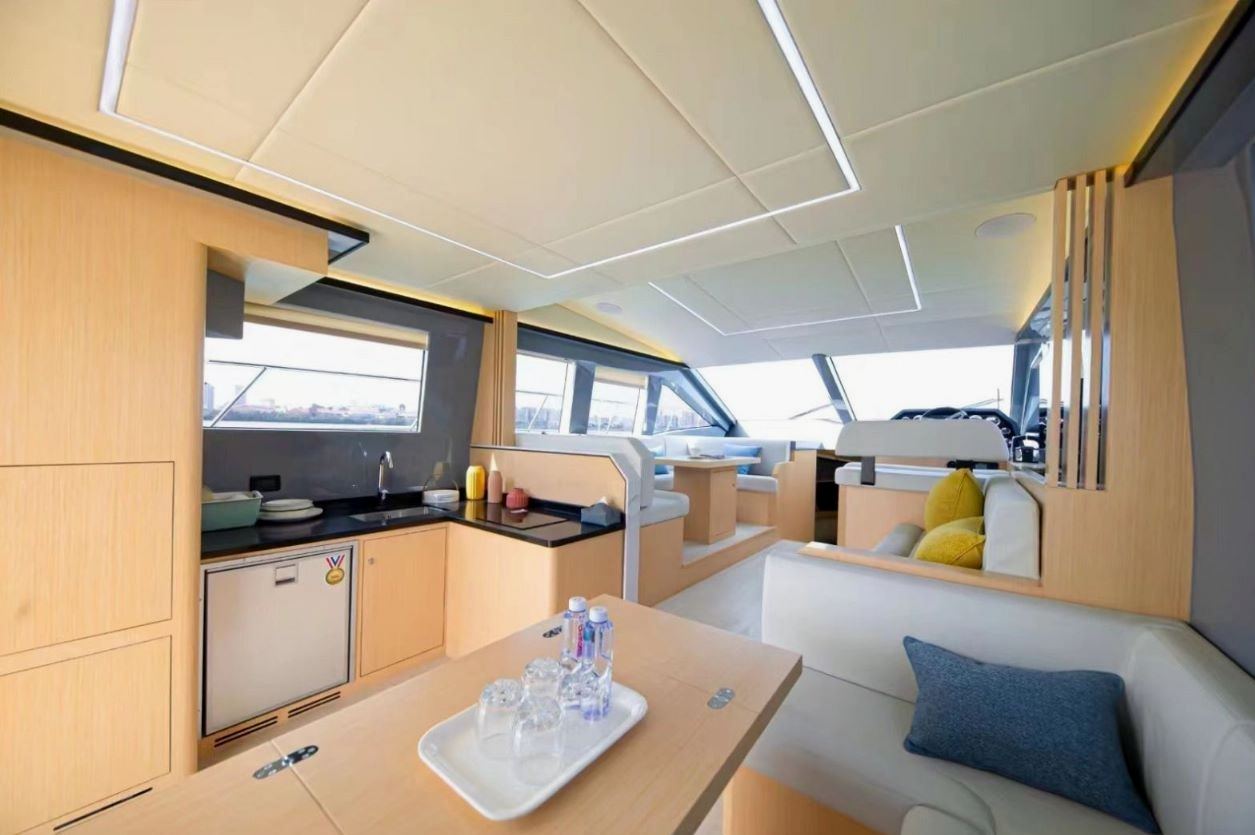 Sky Walker Oxo yacht, image 4