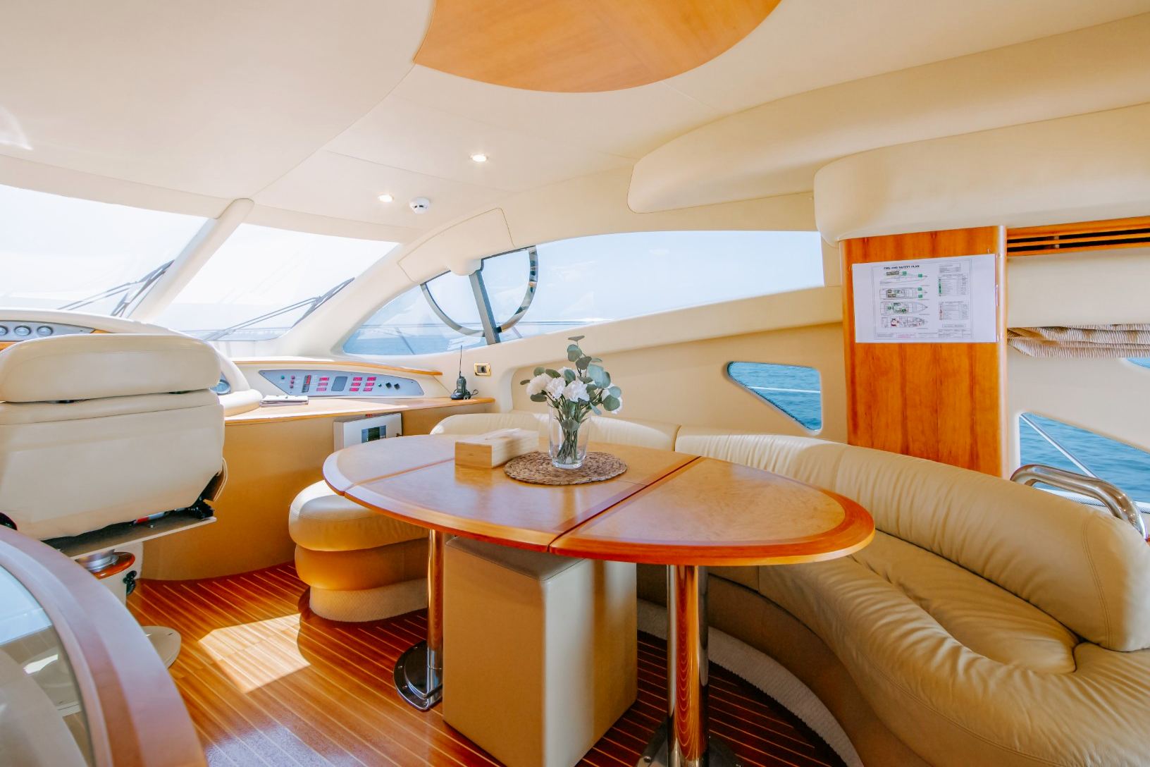 Azimut My Choice yacht, image 3