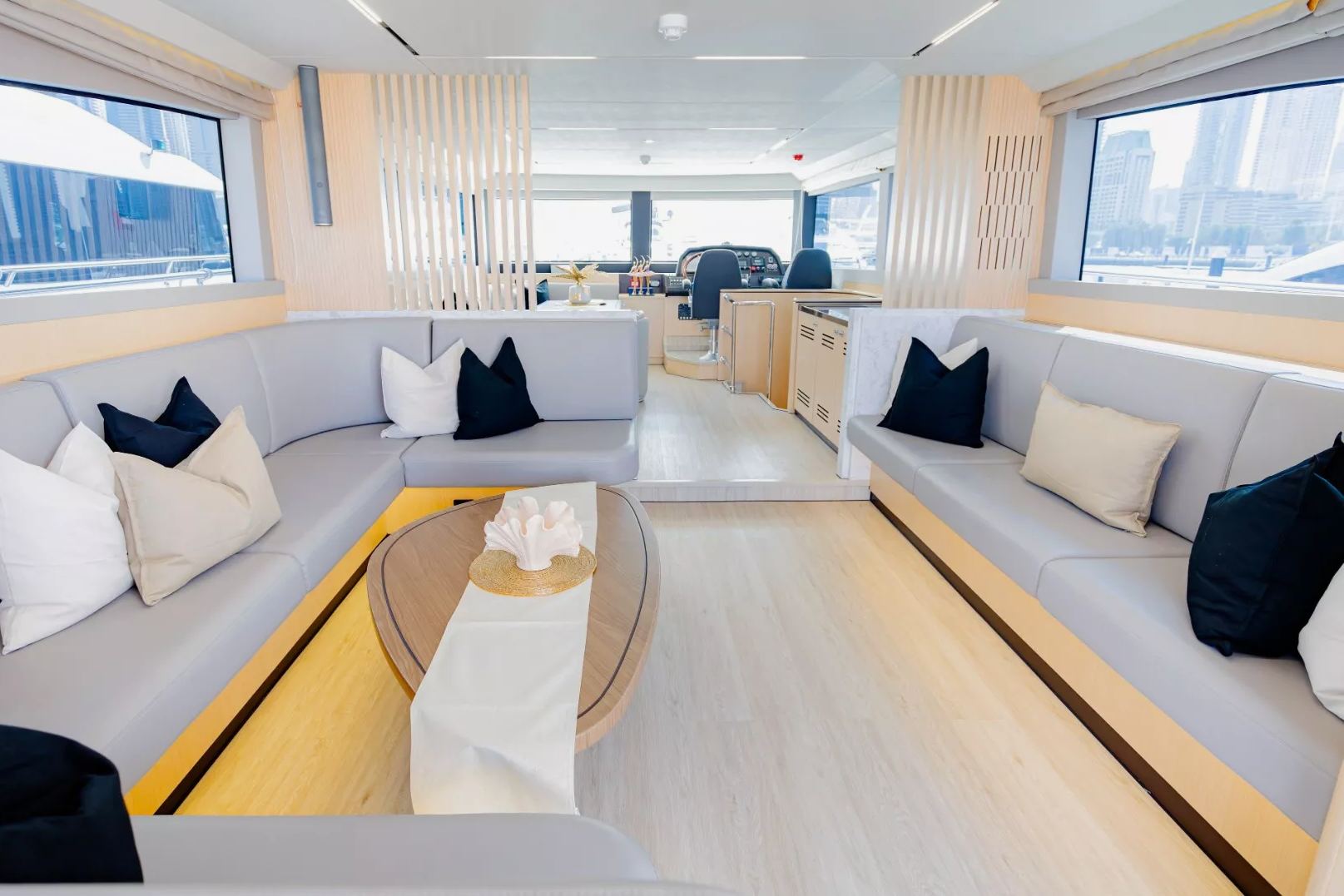 Sky Walker Reno yacht, image 11