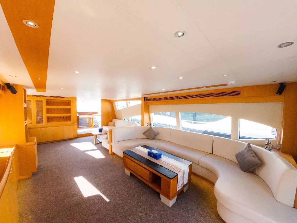 Sky Walker Astra yacht, image 2