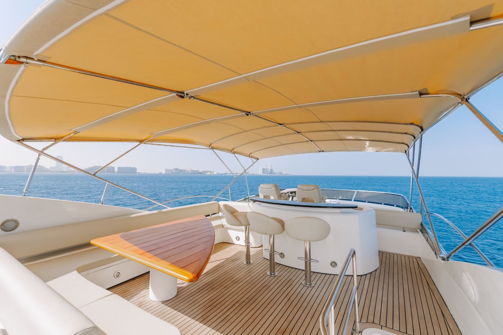 Sunseeker Why Not yacht, image 8