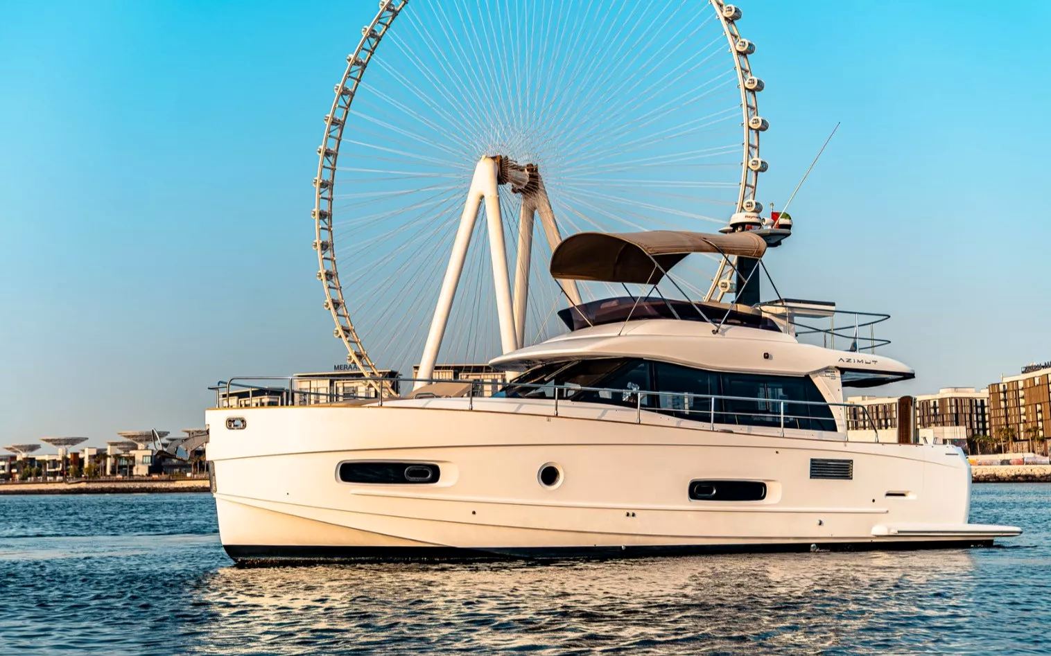 Azimut Magellano 43 ft in Dubai, 43 ft