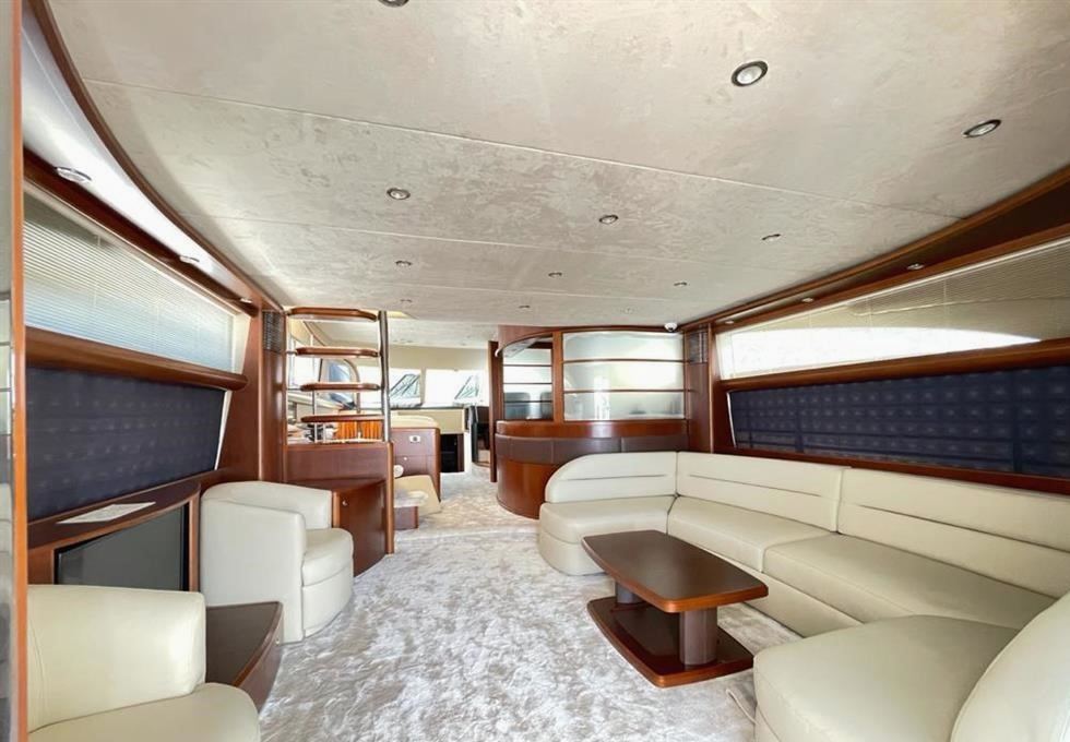 Princess Amotea yacht, image 3