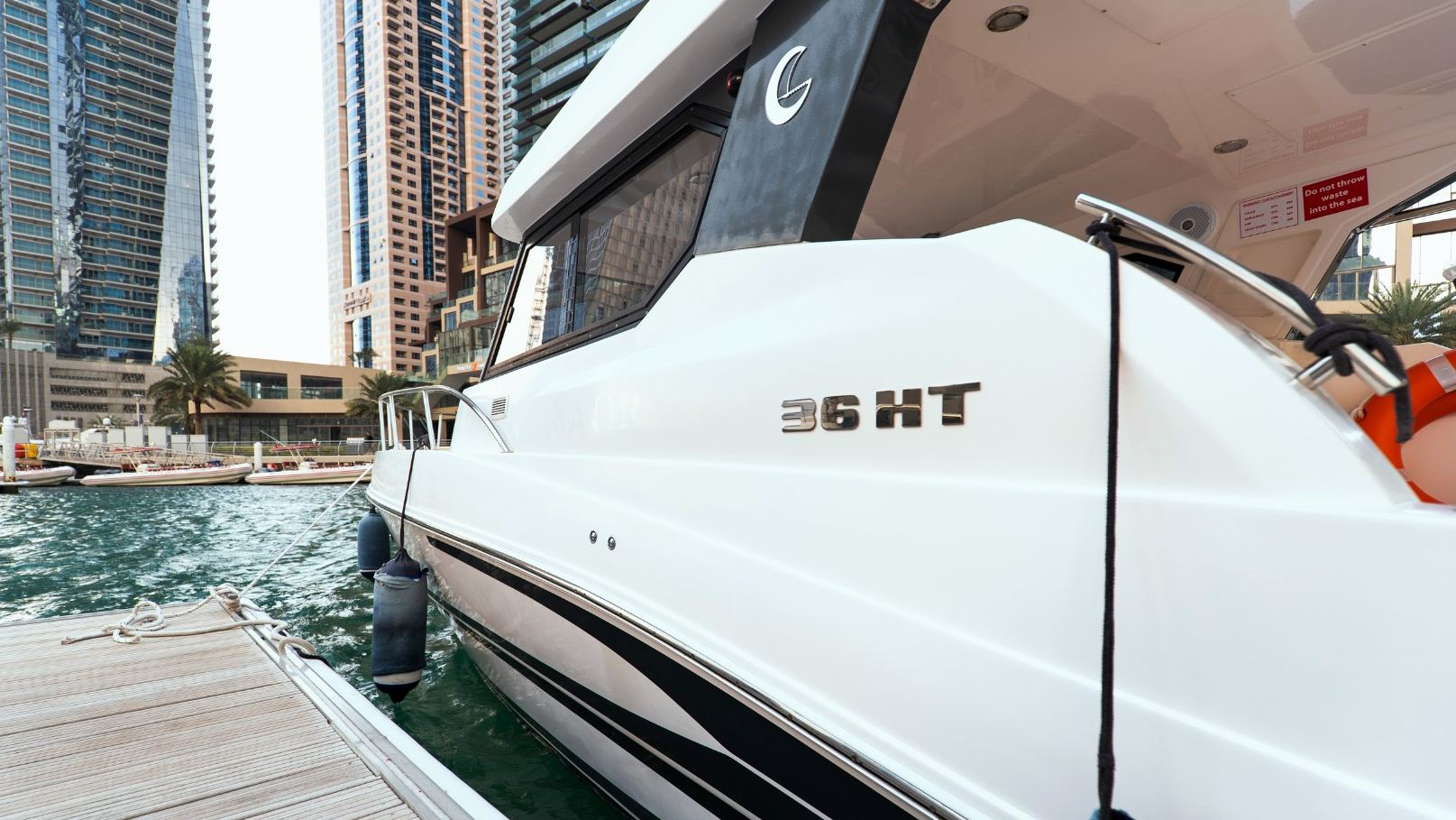 Silver Craft Thunder yacht, image 3