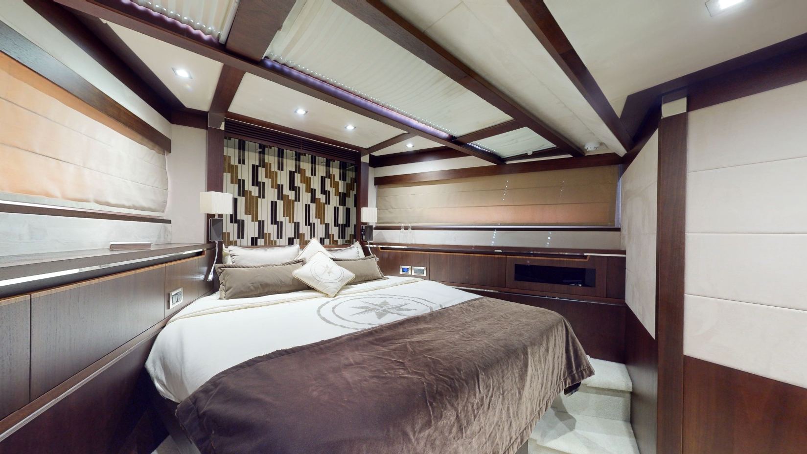 Galeon yacht, image 4