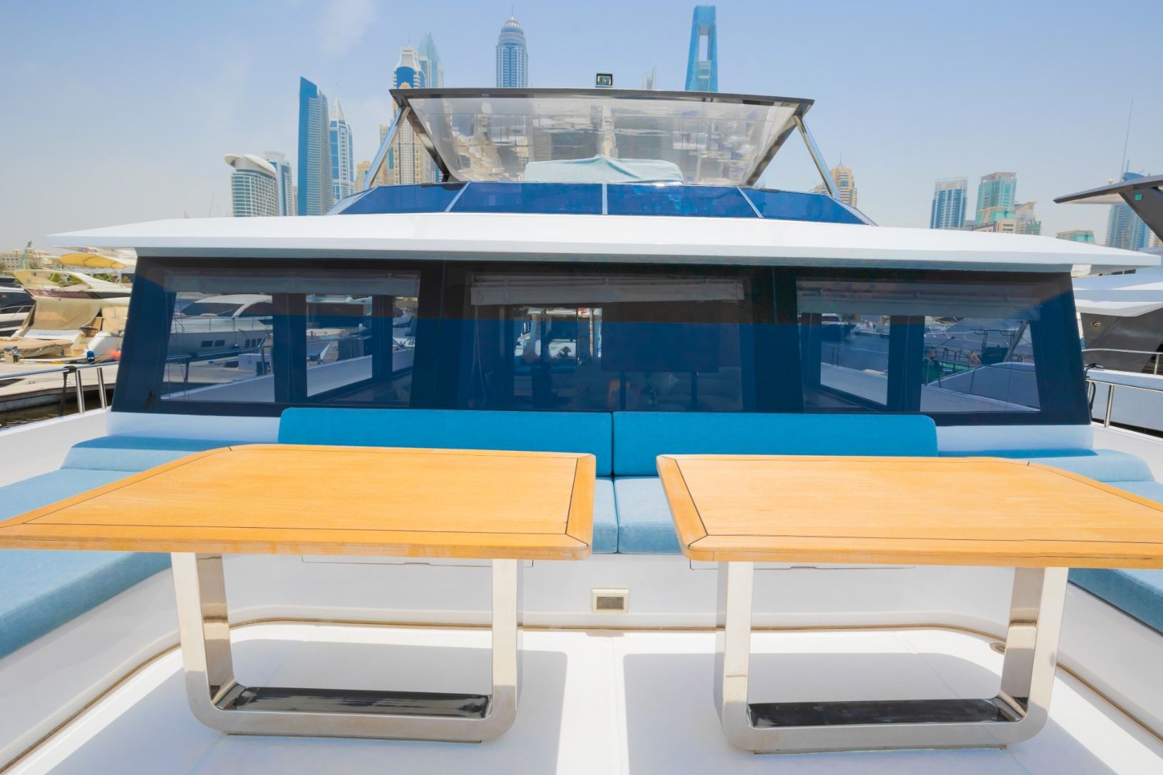Sky Walker Volare yacht, image 9