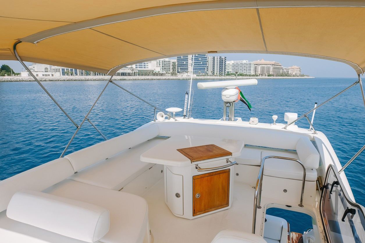 Azimut No Regrets yacht, image 6