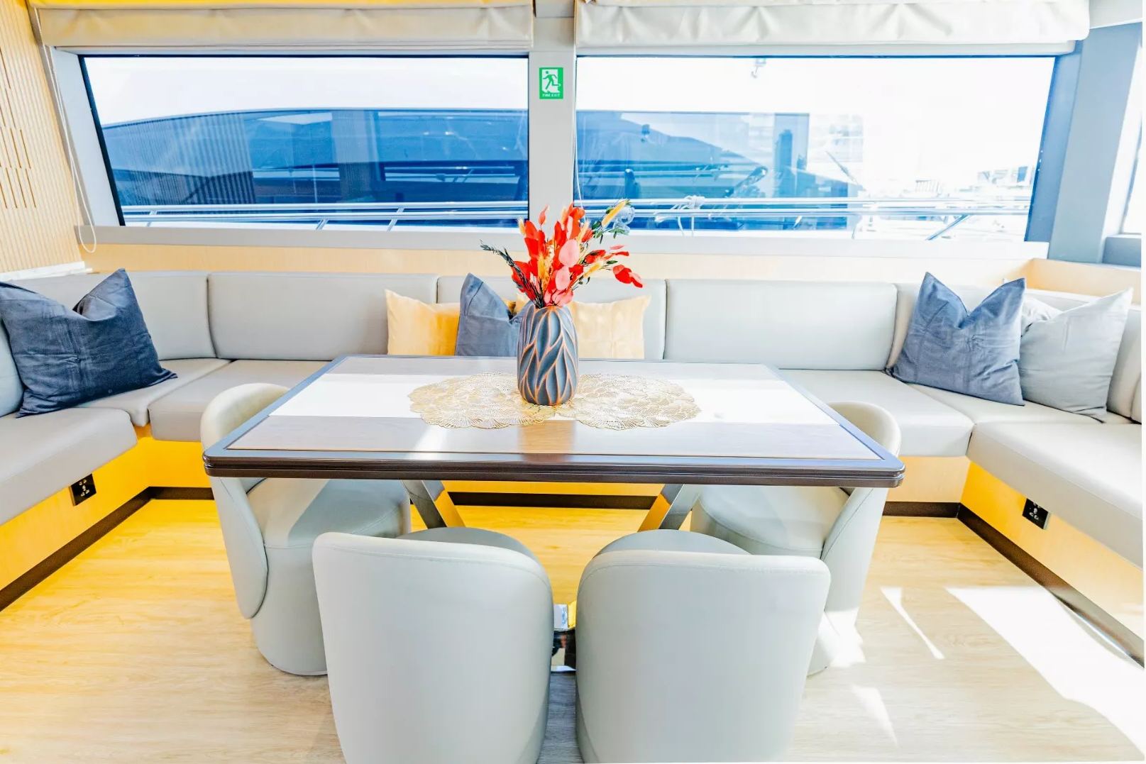 Sky Walker Fibo yacht, image 10