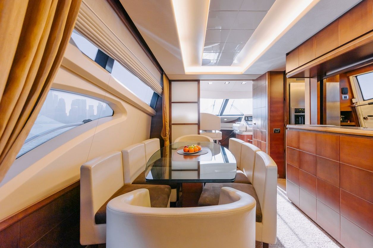 Azimut Viktoria yacht, image 6