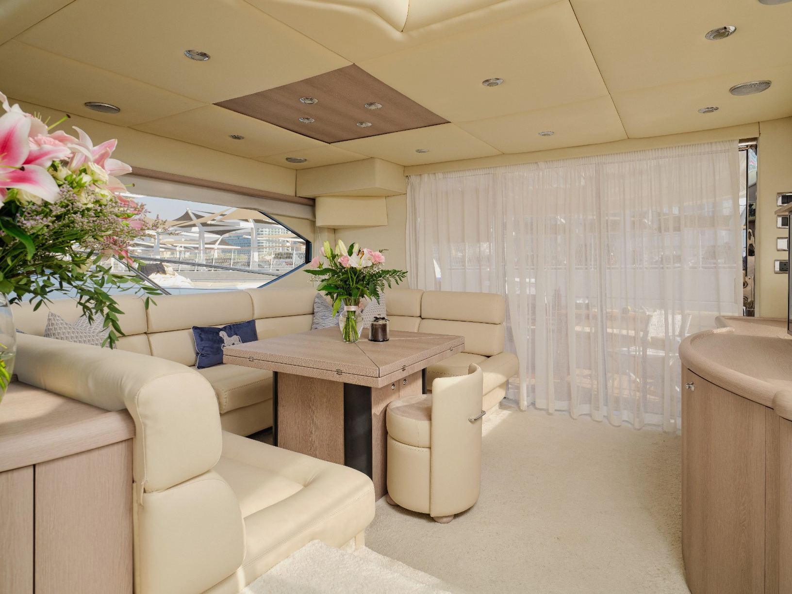 Sunseeker Satoshi yacht, image 5