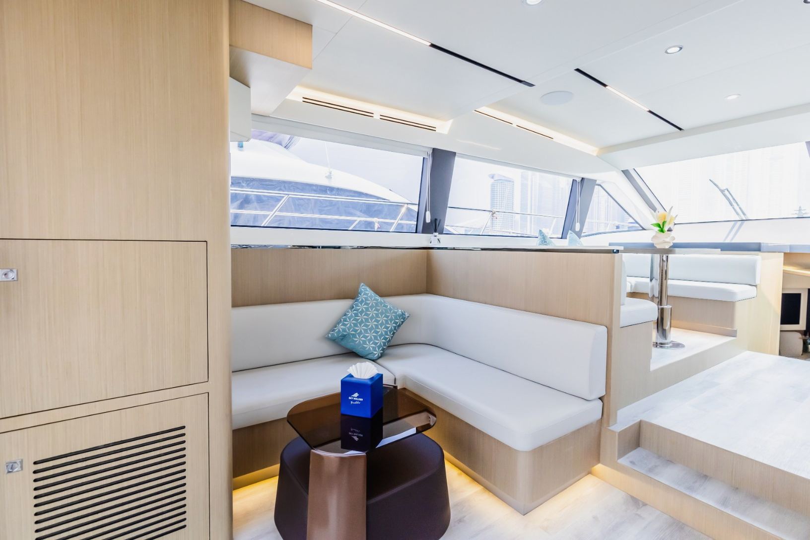 Sky Walker Lee yacht, image 10