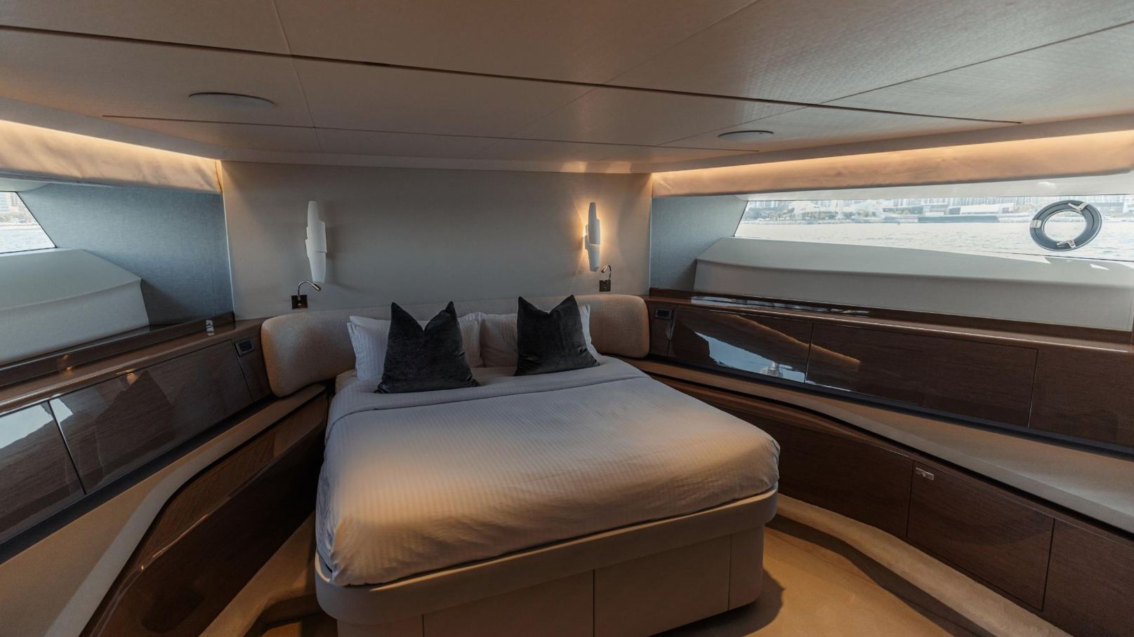 Princess 95X Super-flybridge yacht, image 3