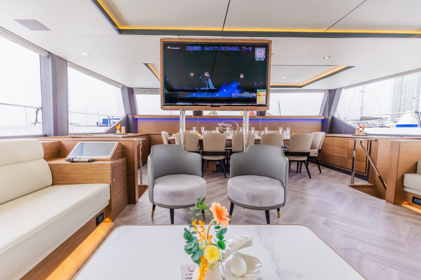 Sky Walker Aquila yacht, image 11