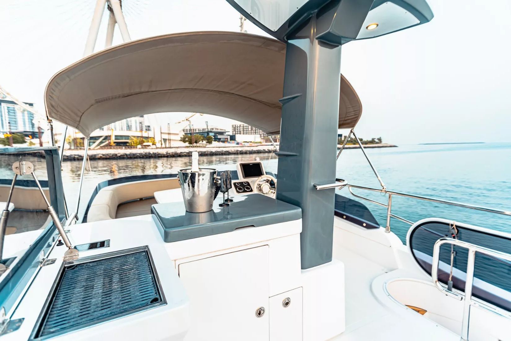 Azimut Magellano 43 ft yacht, image 12