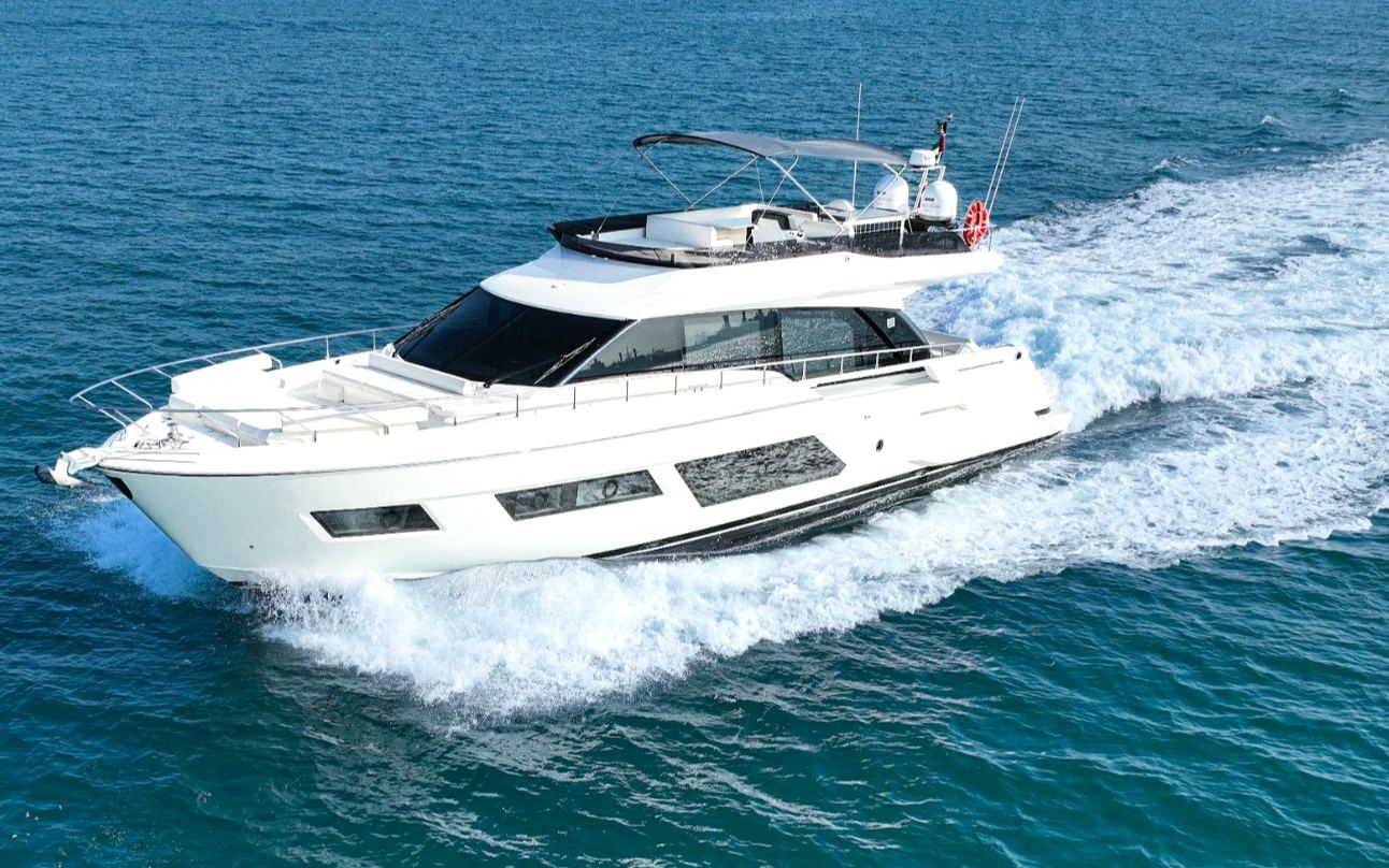 Ferretti 67 ft in Dubai, 67 ft