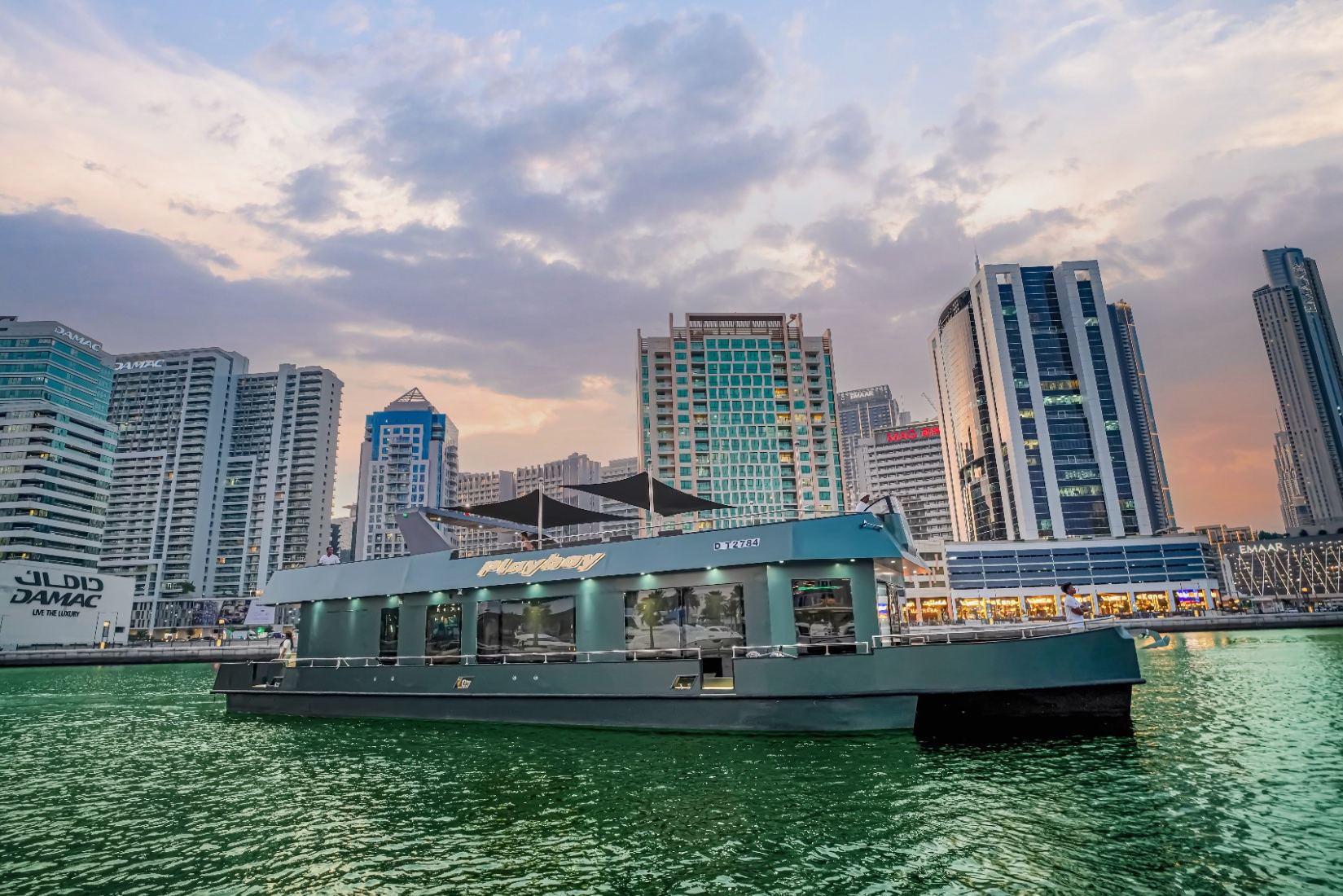 Play Boy Houseboat yacht, image 8
