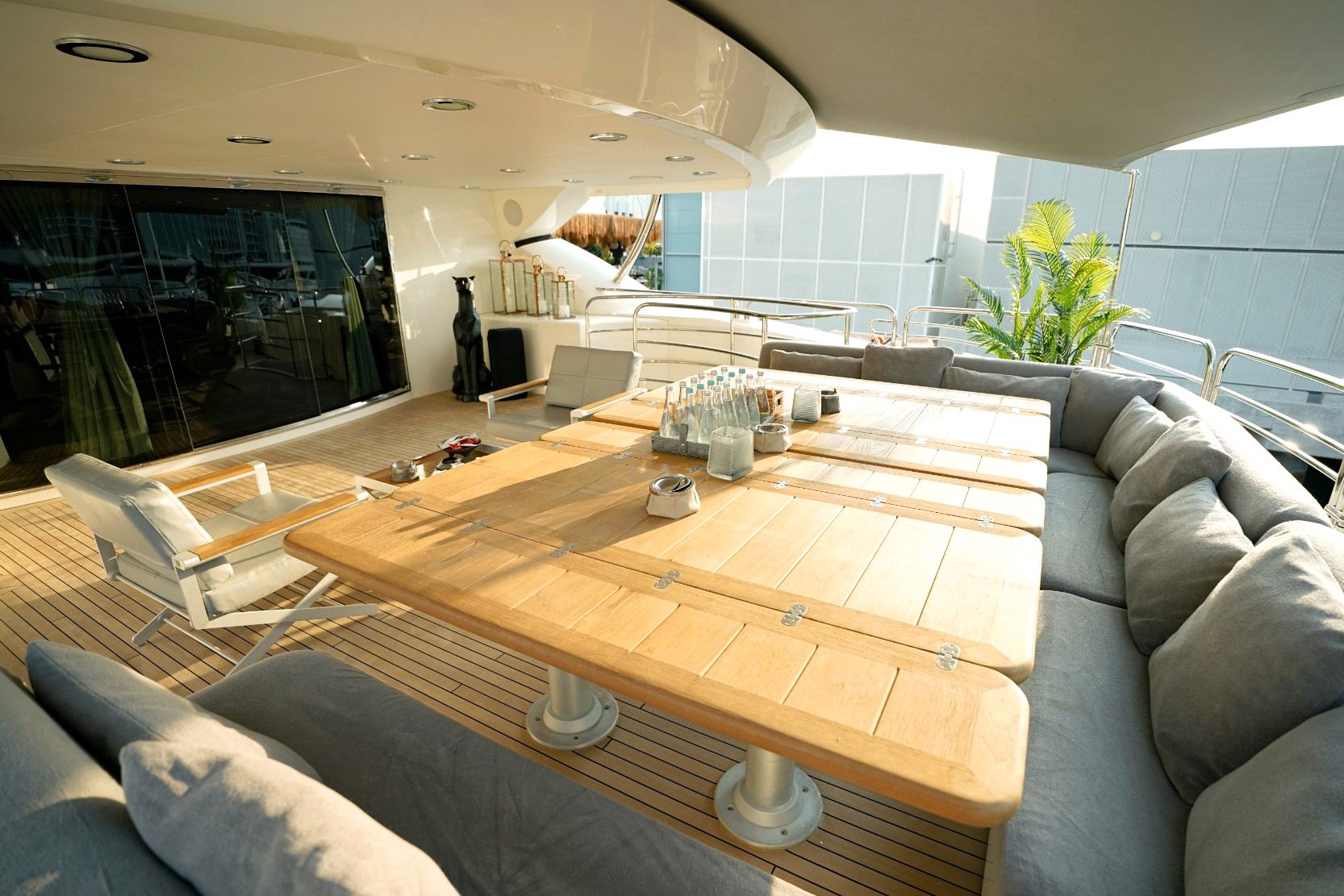 Sunseeker Encore yacht, image 7