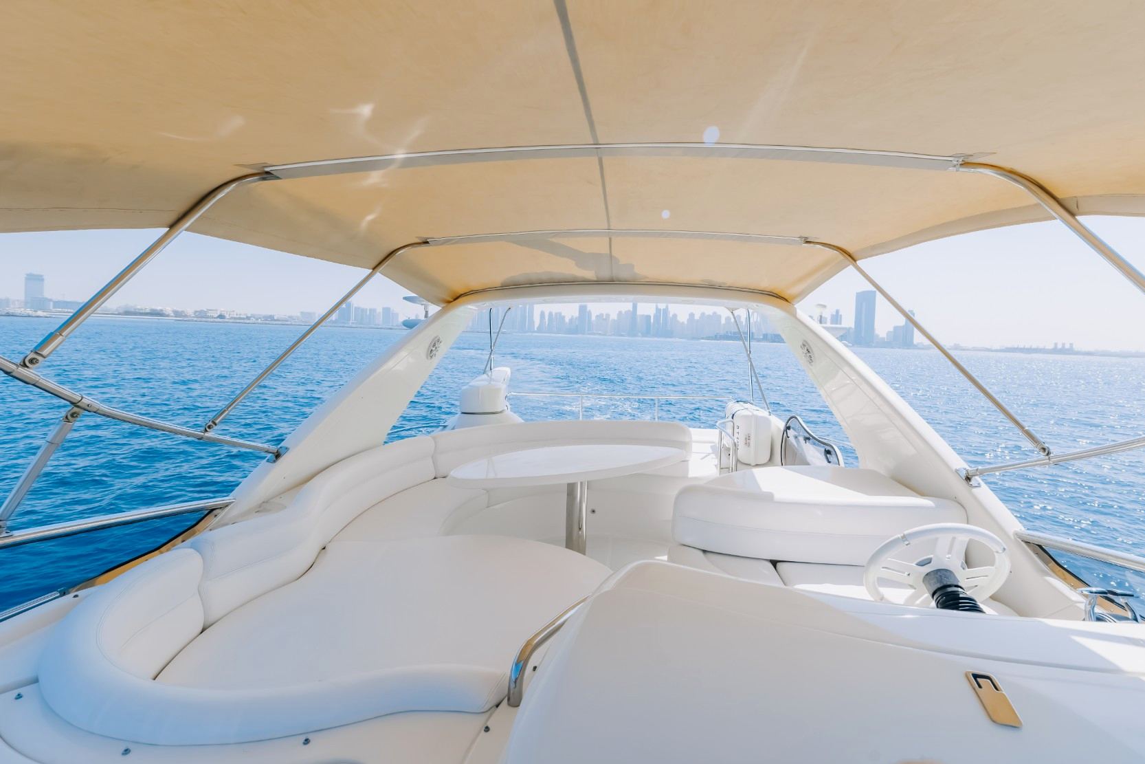 Azimut White Pearl yacht, image 6