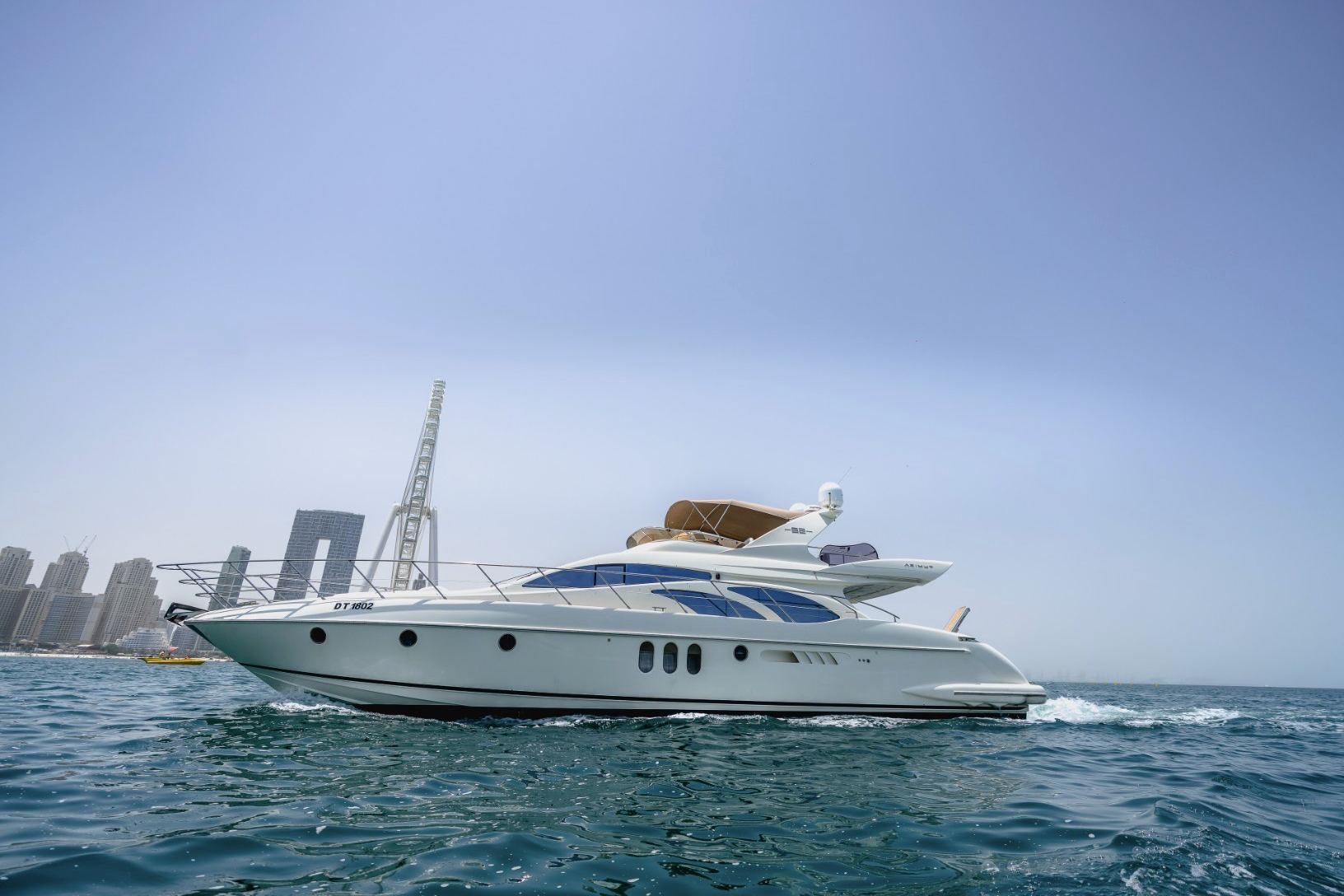 Azimut Lucky Star yacht, image 4