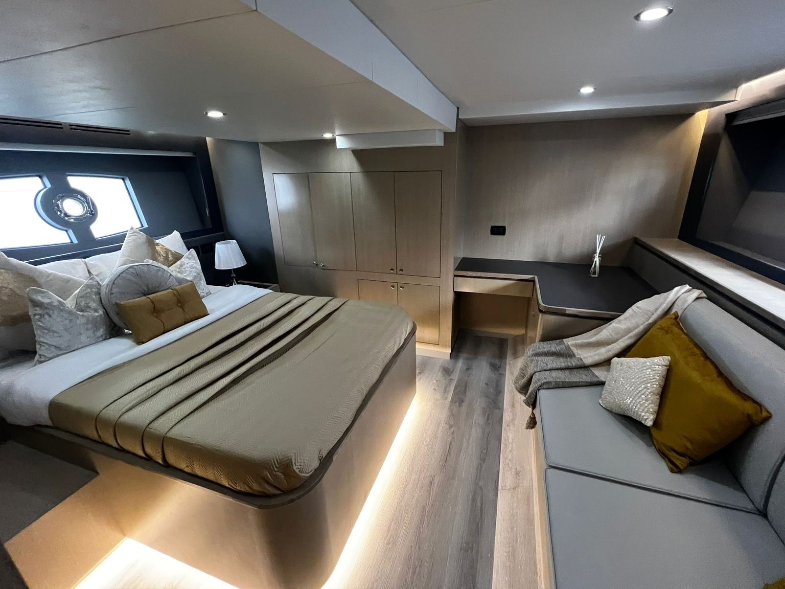 Sky Walker Ava, 52 pieds – photo 3