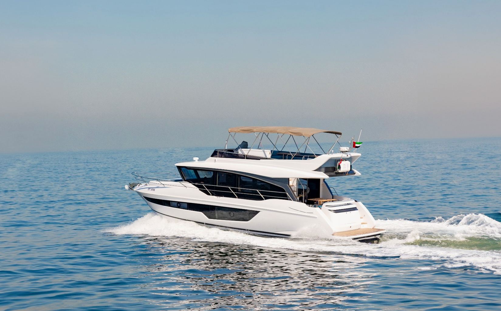 Sky Walker Fly X53 Sport yacht, image 12