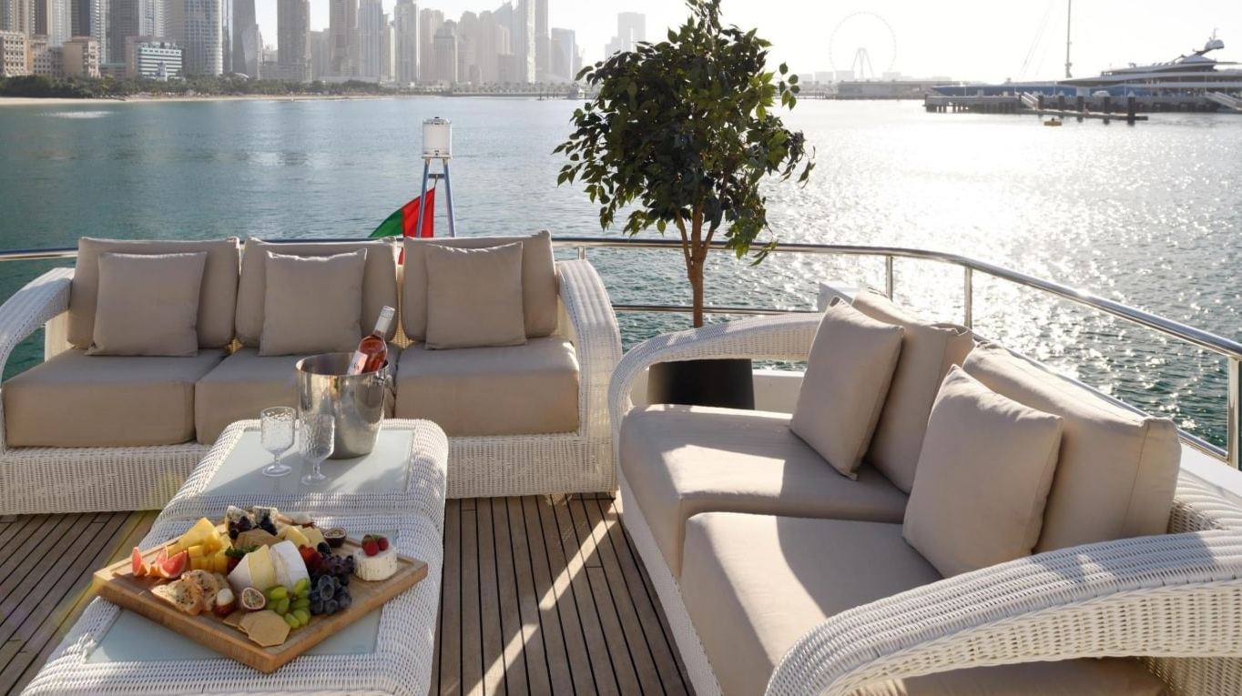 Haigan Jacuzzi yacht, image 6