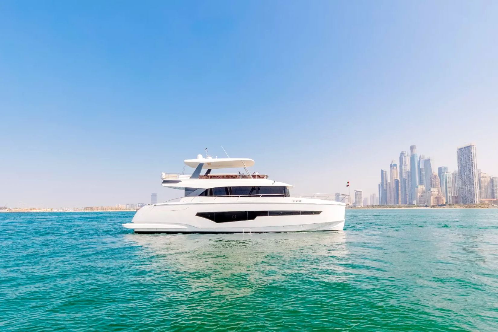 Sky Walker Gala yacht, image 7