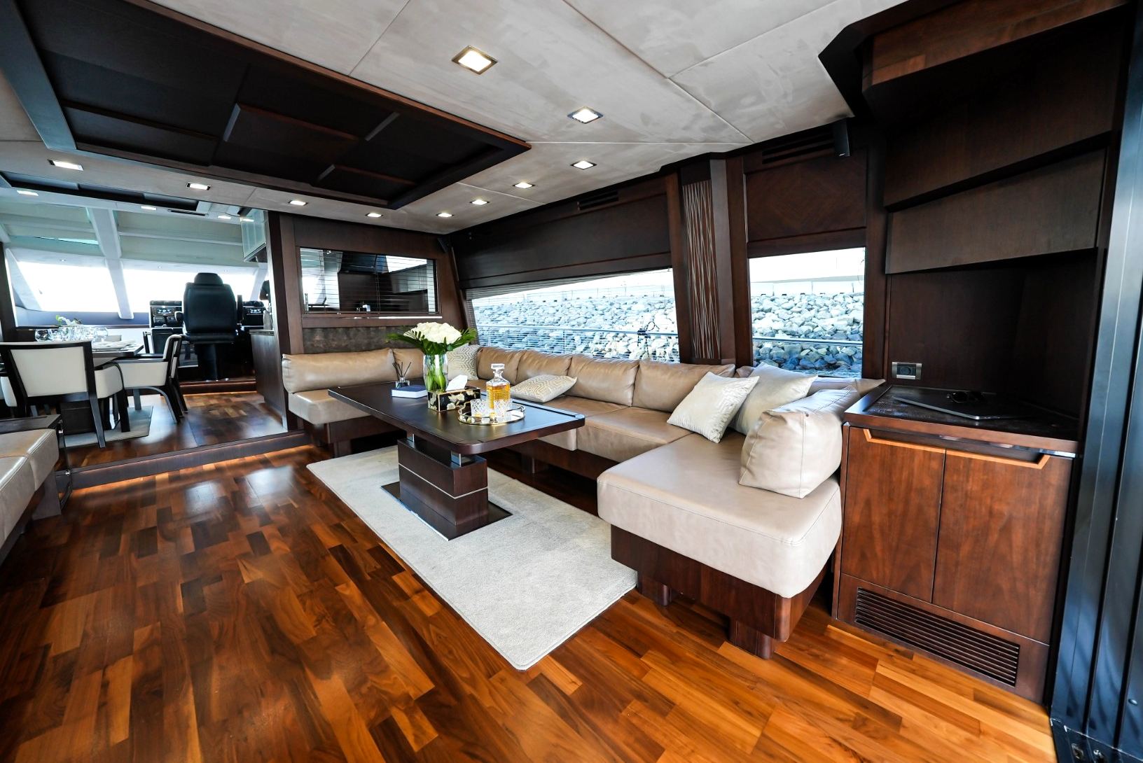 Galeon yacht, image 8