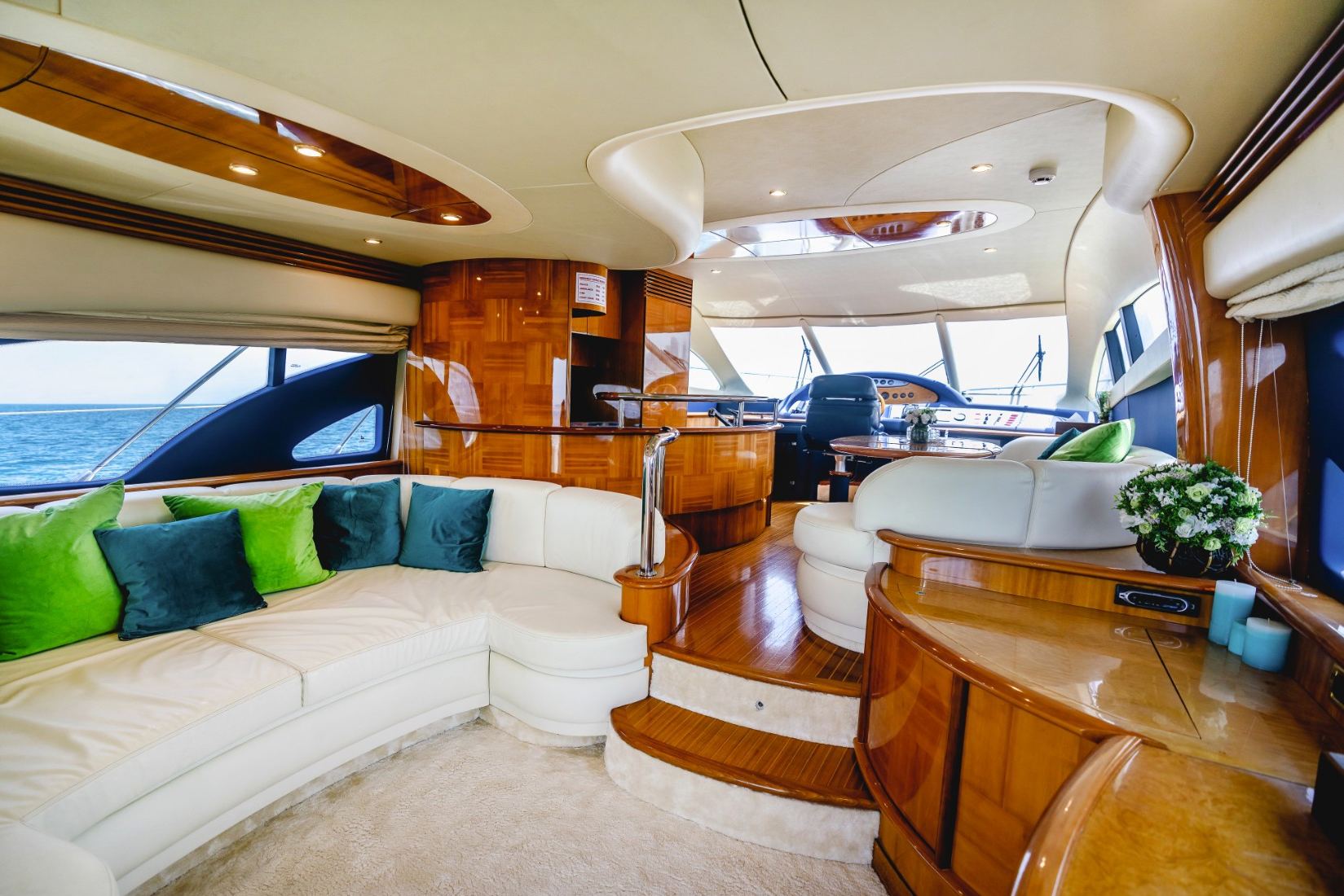 Azimut Lucky Star yacht, image 5
