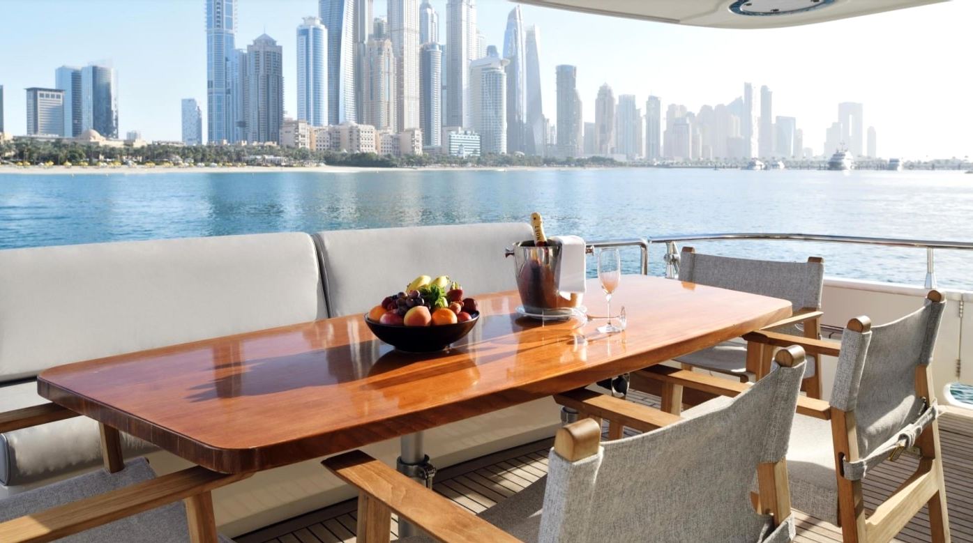 Haigan Jacuzzi yacht, image 3