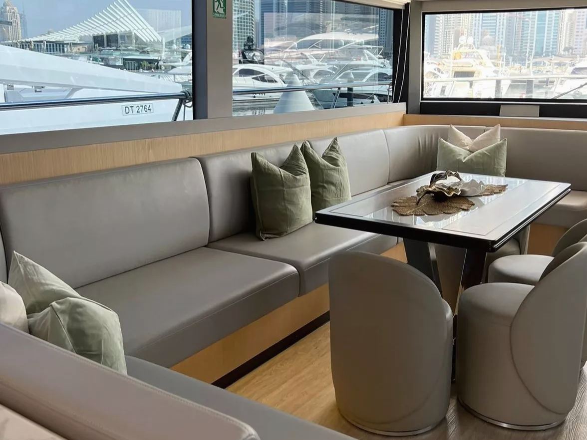 Sky Walker Taka Blue yacht, image 5