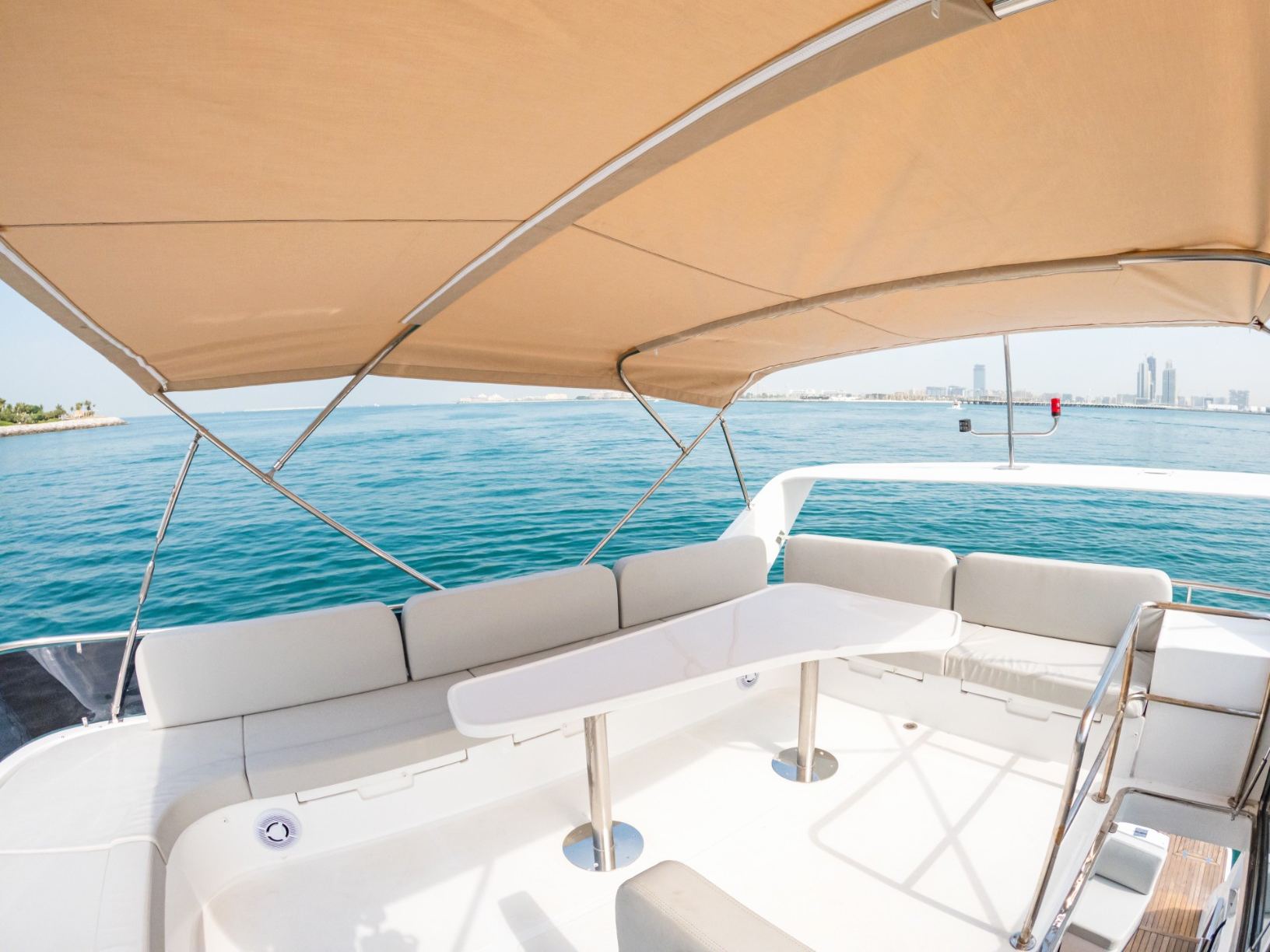 Sky Walker Oxo yacht, image 6