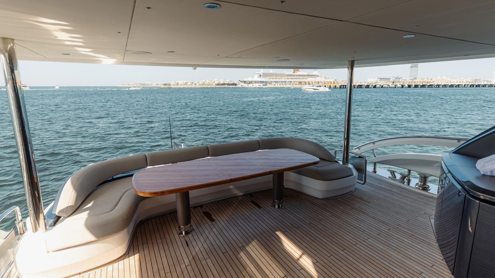 Princess 95X Super-flybridge yacht, image 11