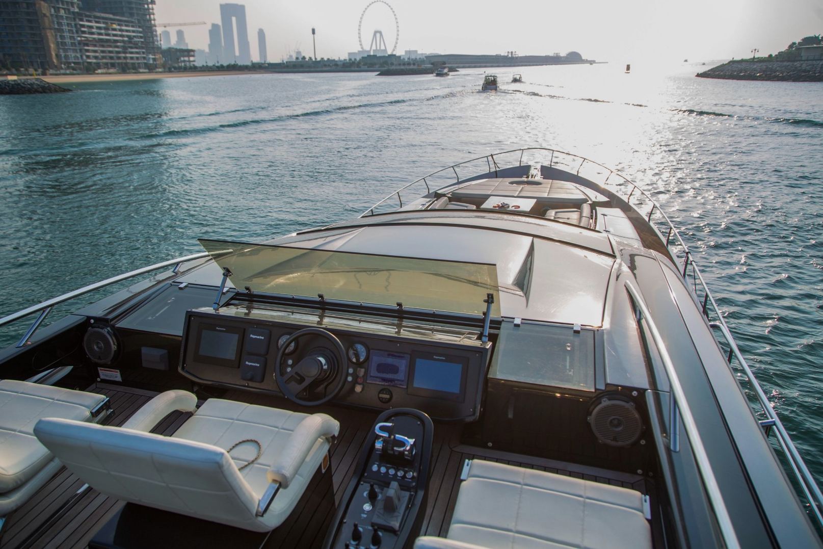Pershing yacht, image 6