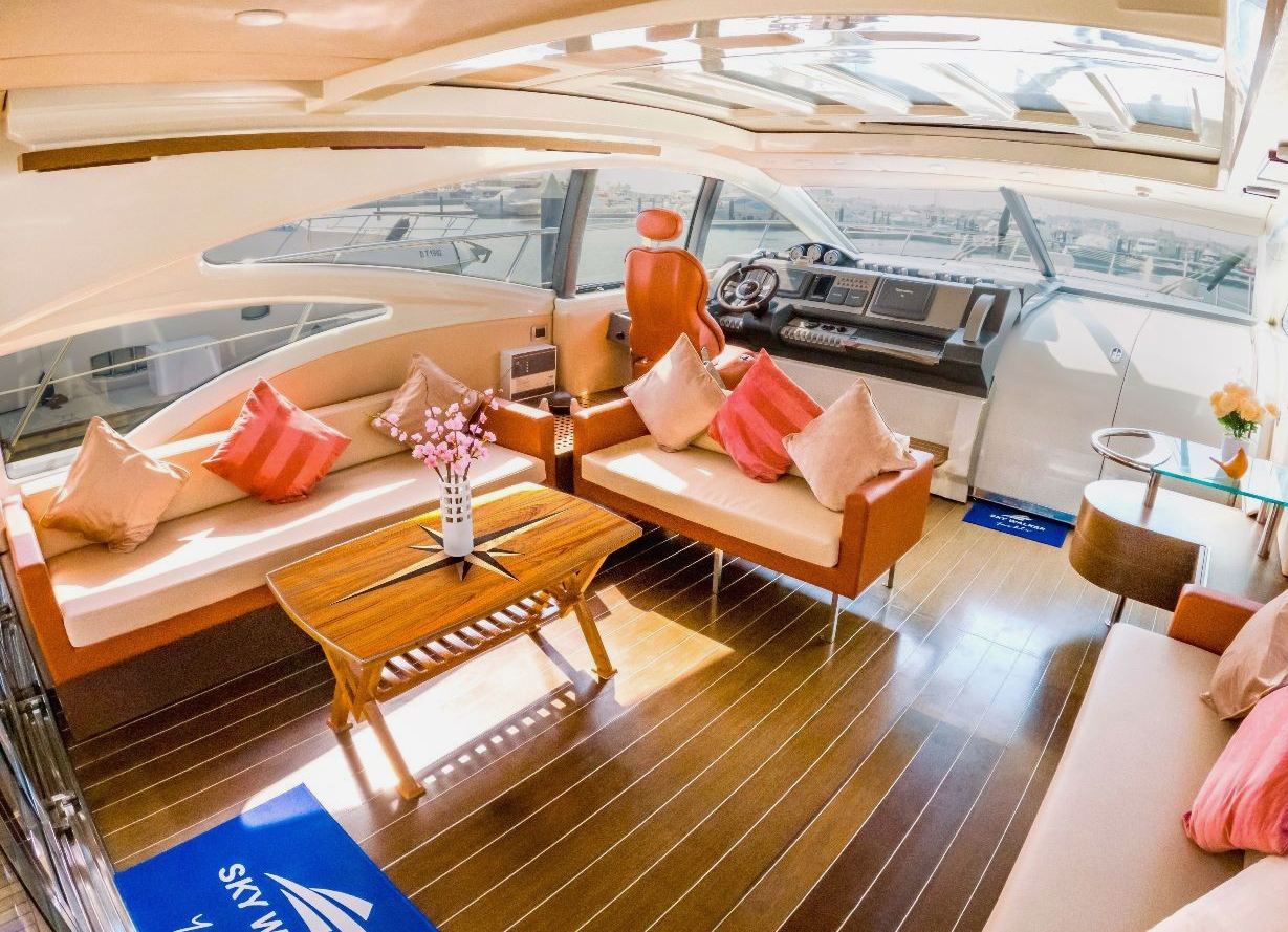 Azimut Sura yacht, image 5