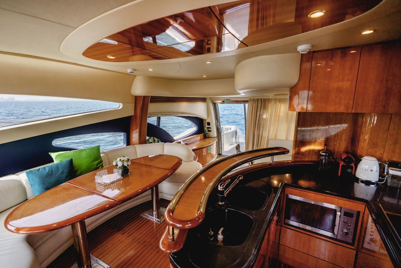 Azimut Lucky Star yacht, image 2