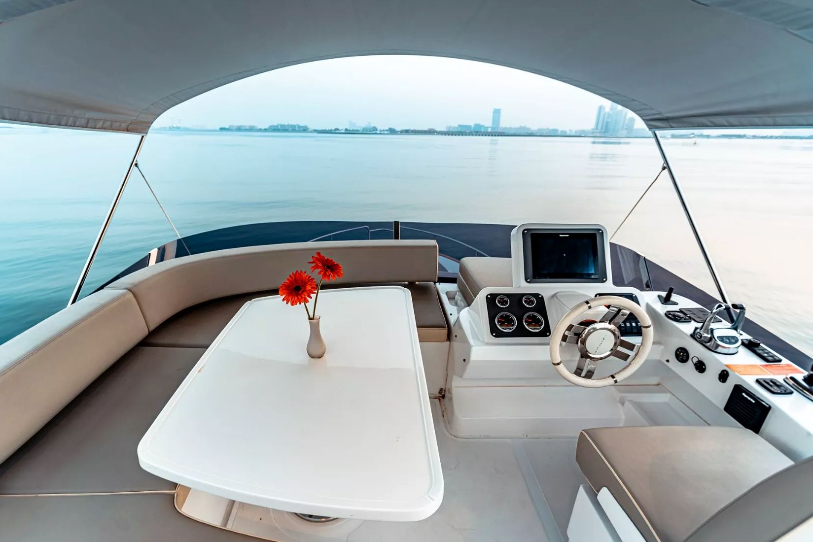 Azimut Magellano 43 ft yacht, image 7