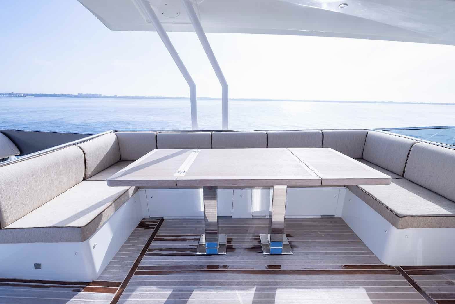 Monte Carlo 6 yacht, image 9
