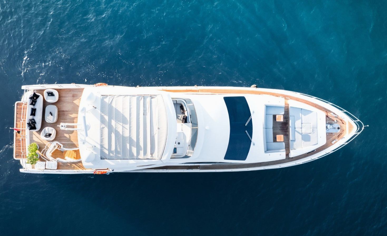 Azimut Satisfaction in Dubai, 88 ft