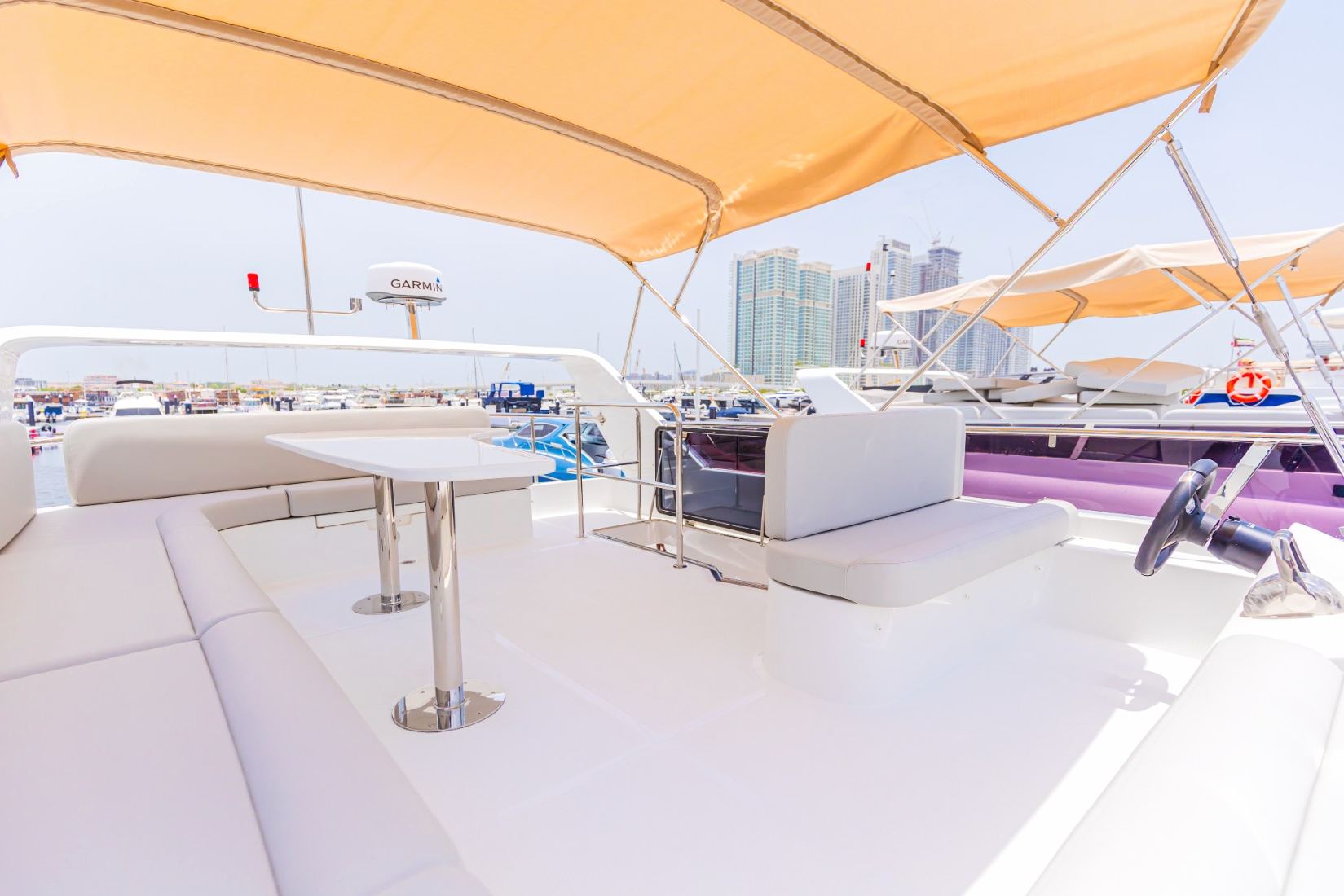 Sky Walker Fin yacht, image 6
