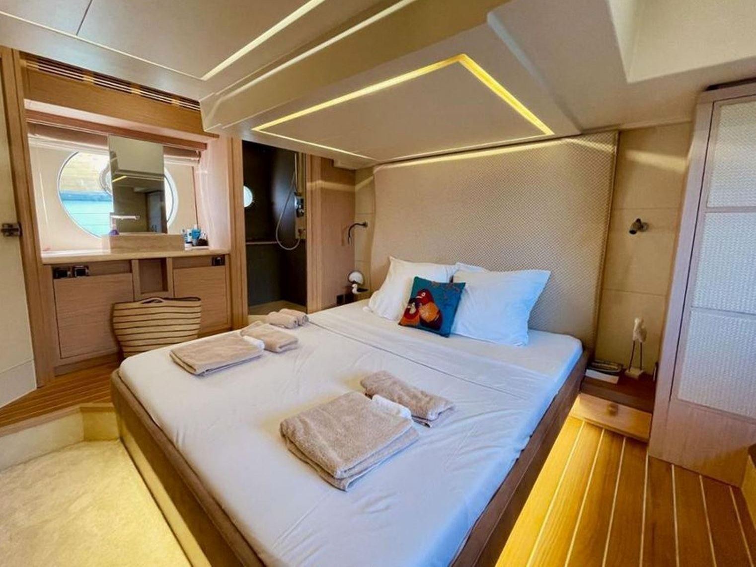 Monte Carlo 6 yacht, image 10
