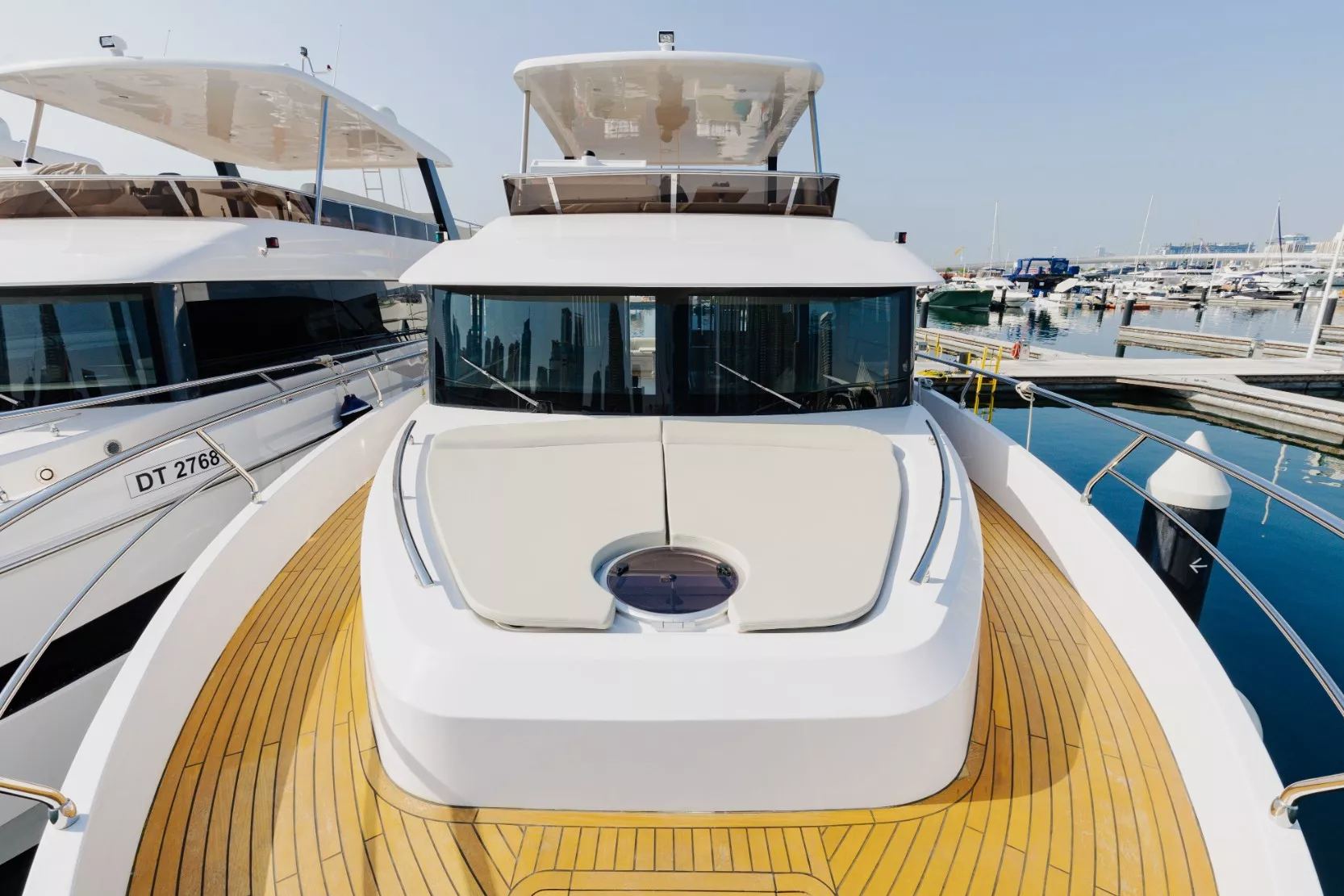 Sky Walker Gala yacht, image 15